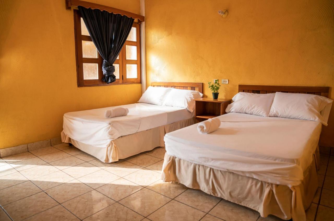 Natz Hotel Флорес Экстерьер фото
