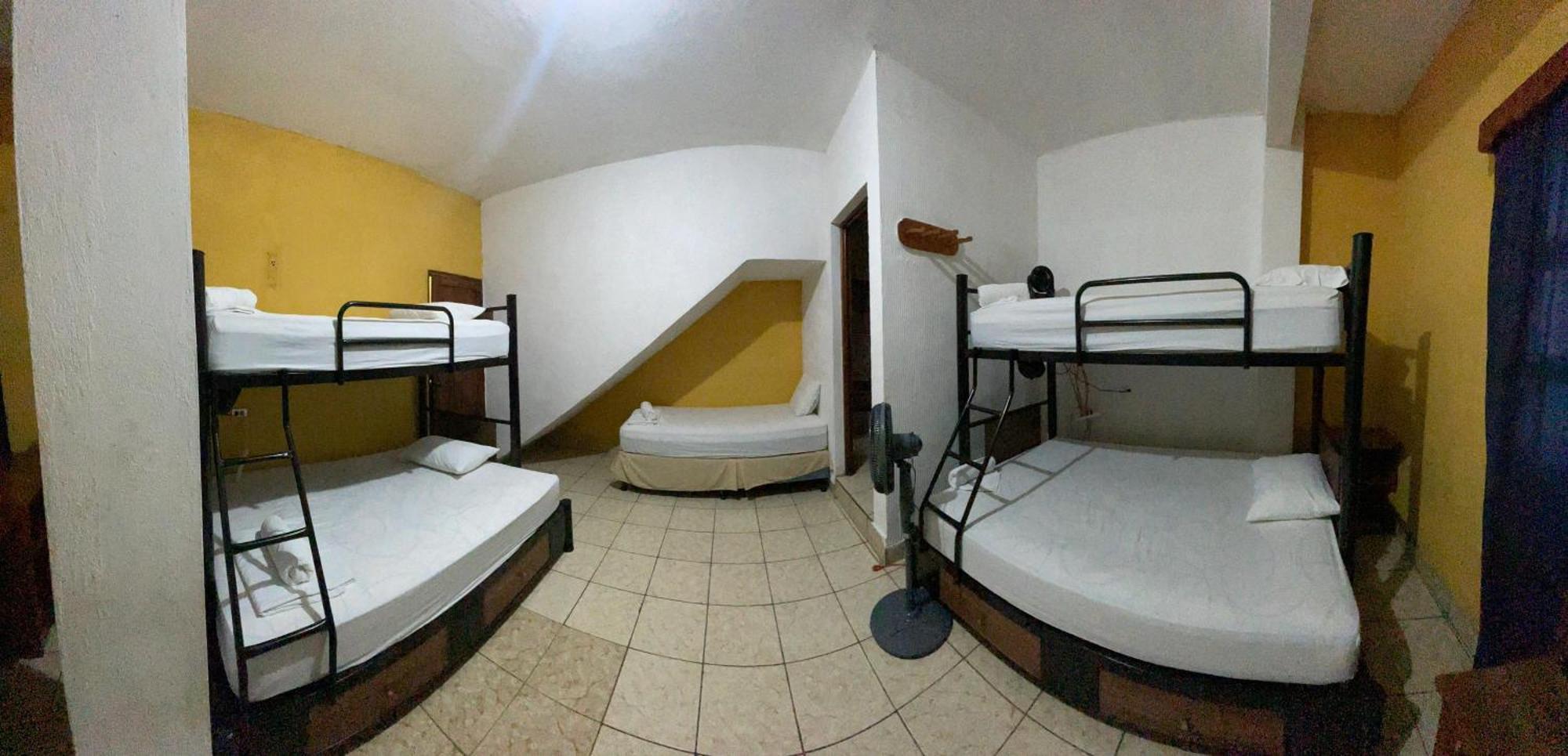 Natz Hotel Флорес Экстерьер фото